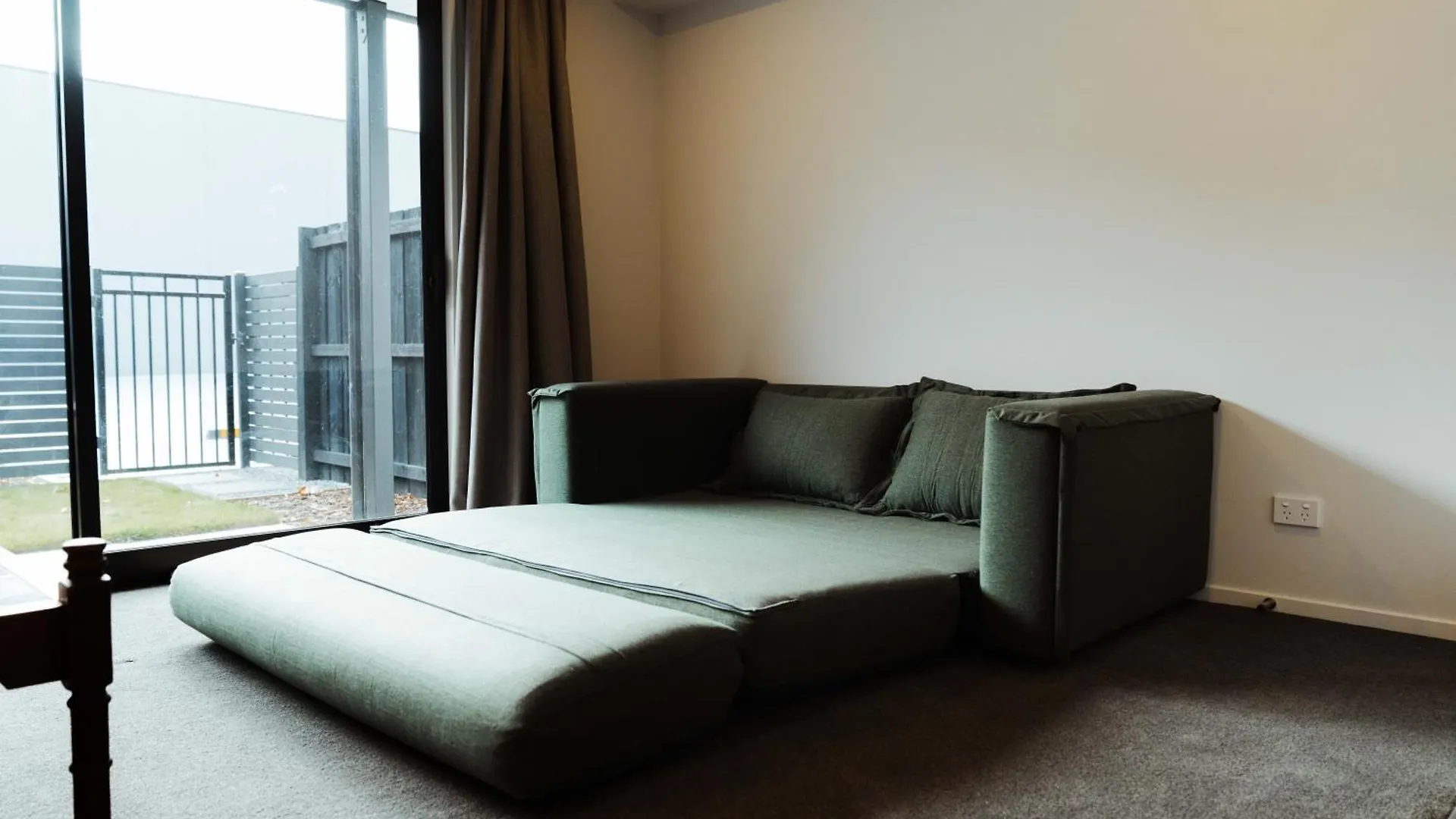 Holiday home New Townhouse, Heart Of City Centre, 2 Bed 2 Bath, Car Park Christchurch